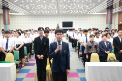 Resize-1605