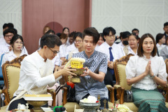 Resize-2403