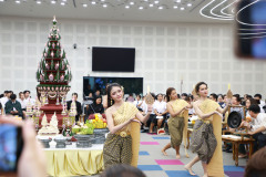 Resize-2758