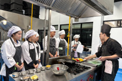 LINE_ALBUM_ปฏิบัติการ-170969_260917_11
