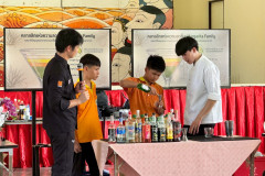 LINE_ALBUM_วิทยากรโรงเรียนทุ่งคลี_260527_2