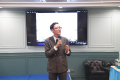 PHOTO-41