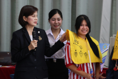 LINE_ALBUM_แนะแนว-รร.บุญวาทย์_260703_164