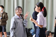 LINE_ALBUM_แนะแนว-รร.บุญวาทย์_260703_63