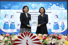 LINE_ALBUM_แนะแนว-รร.บุญวาทย์_260703_9