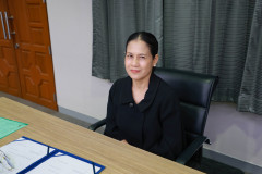 4B8A4052