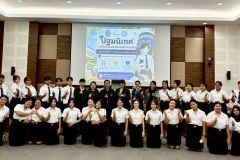 LINE_ALBUM_1762026_260617_16