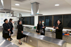 LINE_ALBUM_ร.ร.วัดเขียนเขต_260225_148