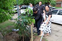 LINE_ALBUM_140569-Green-and-Grow_260514_33