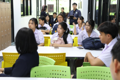 LINE_ALBUM_กิจกรรมปฐมนิเทศฯโครงการ-Pre-degree_260625_7