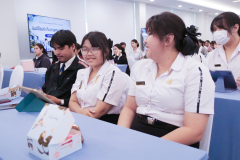 P1419042