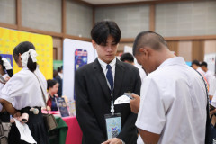 AI5A9548