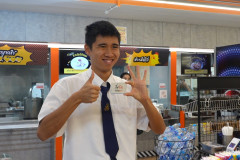 A032C008_260204SS.445.Still004