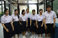 LINE_ALBUM_กิจกรรมปฐมนิเทศฯโครงการ-Pre-degree_260713_3