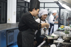 LINE_ALBUM_pre-degree-030969_260903_23