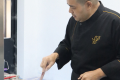 LINE_ALBUM_pre-degree-030969_260903_43