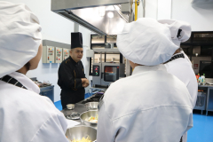 LINE_ALBUM_pre-degree-030969_260903_49
