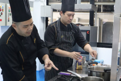 LINE_ALBUM_pre-degree-030969_260903_50