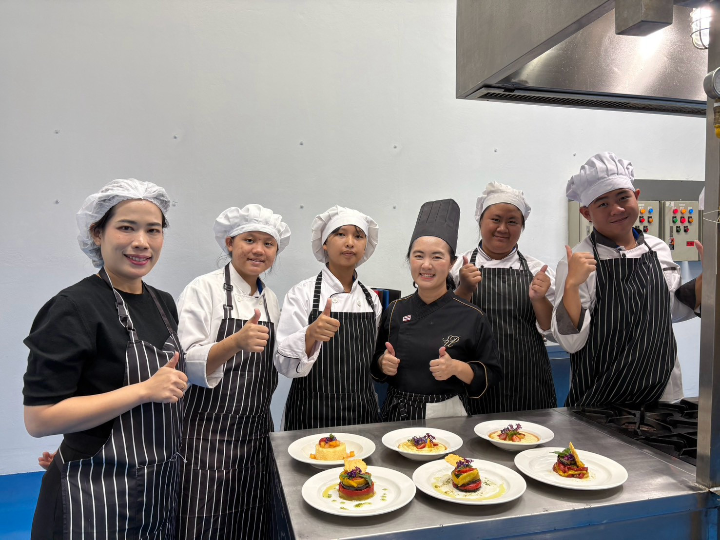 LINE_ALBUM_ปฏิบัติการ-08.10.69_261008_49