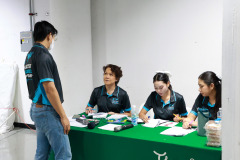 25690808-4B8A5453