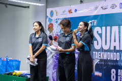25690808-4B8A6192