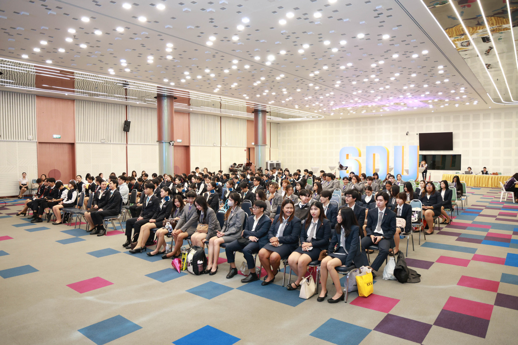 PHOTO-0335