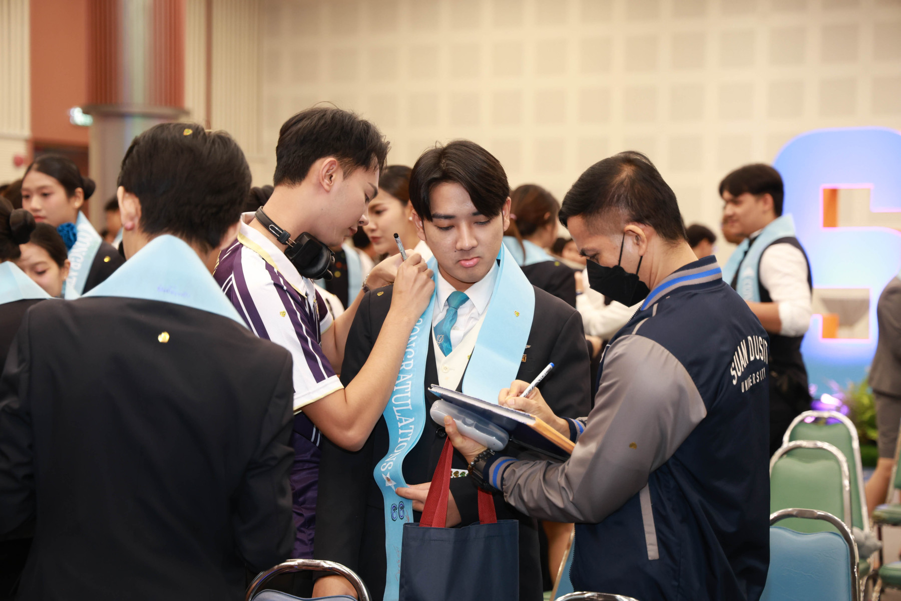 PHOTO-0725