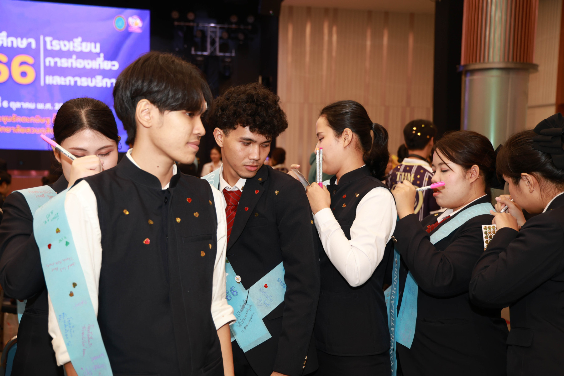 PHOTO-0933