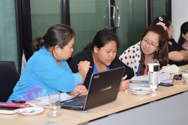 ประชุมคณะกรรมการด้านวิชาการและคณะกรรมการผู้รับผิดชอบวิชาแกนโรงเรียนการเรือน