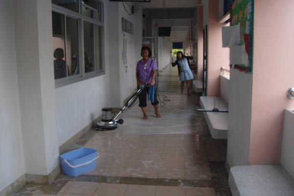 ศูนย์การศึกษานอกที่ตั้ง หัวหิน จัด Cleaning day