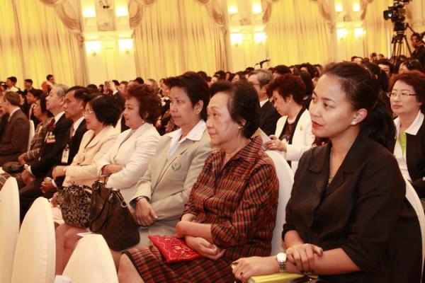 ประธานที่ปรึกษาอธิการบดีร่วมการประชุมสัมมนา “ การพัฒนาการเรียนรู้เพื่อสร้างสรรค์ด้วยปัญญาแห่งประเทศไทย ”