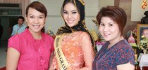 สถาบันภาษา ศิลปะและวัฒนธรรม มสด. ถวายน้ำอบไทยสวนดุสิต สืบสานประเพณีสงกรานต์