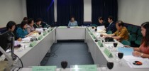 การประชุมคณะกรรมการ ปริญญากิตติมศักดิ์ครั้งที่ 1/2556