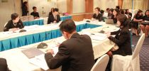 การประชุมนำเสนอโครงการเพื่อขอรับทุนสนับสนุนภายใต้โครงการวิจัยท้าทายไทย “การส่งเสริมการผลิตข้าวอินทรีย์ในจังหวัดสุพรรณบุรี”