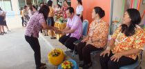 ศูนย์การศึกษานอกที่ตั้ง นครนายก จัดกิจกรรมประเพณีสงกรานต์ รดน้ำ ดำหัว