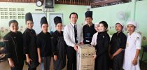 โครงการจัดหาทุนในการสร้างสนามเด็กเล่น อุปกรณ์การเรียนและทุนการศึกษาให้กับโรงเรียนบ้านห้วยหินดำ
