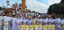 มหาวิทยาลัยสวนดุสิต ศูนย์การศึกษานอกที่ตั้ง ลำปาง ร่วมเดินขบวนแห่งานบุญตามรอยศรัทธา ไหว้สาอริยสงฆ์เจ้า หลวงพ่อเกษม เขมโก ประจำปี 2560