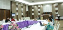 วิทยาเขตสุพรรณบุรี จัดประชุมแนวทางการเขียนรายงานการประเมินตนเอง ตามเกณฑ์ประเมินคุณภาพภายใน ประจำปีการศึกษา 2560 ตามระบบ IQA และระบบ SDU QA