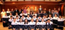 กองพัฒนานักศึกษา มสด. จัดพิธีมอบเงินรางวัลแก่นักกีฬาที่ทำเหรียญและรางวัลสนับสนุนพัฒนาทีมกีฬา ที่สร้างชื่อเสียงแก่มหาวิทยาลัย