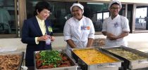 สำนักกิจการพิเศษ มสด.ร่วมปฏิบัติหน้าที่งานพิธีพระราชทานปริญญาบัตร ประจำปีการศึกษา 2559 – 2560 มหาวิทยาลัยราชภัฏเขตภาคกลาง (ช่วงที่ 1)