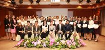 โรงเรียนการท่องเที่ยวและการบริการ มสด. จัดพิธีมอบประกาศนียบัตรหลักสูตรการยกระดับสมรรถนะแม่บ้านมืออาชีพ เพื่อรองรับแรงงานภายหลังวิกฤตการณ์ การระบาดของไวรัสโคโรนา 2019 (COVID – 19)