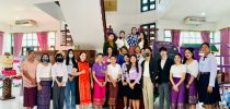 นักศึกษาชั้นปีที่ 2 หลักสูตรศึกษาศาสตรบัณฑิต สาขาการศึกษาปฐมวัย ศูนย์ฯนครนายก ได้รับรางวัลชนะเลิศอันดับที่ 3 จากการร่วมแข่งขันออกแบบชุดผ้าไทยในโครงการ “Yong Designer Contest ผ้าไทย ใส่ได้ทุกวัน ไม่มีเบื่อ” โดยกรมพัฒนาชุมชน กระทรวงมหาดไทย