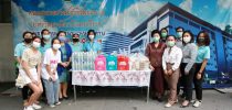 มหาวิทยาลัยสวนดุสิต นำอาหารกล่องไปมอบให้แก่บุคลากรทางการแพทย์โรงพยาบาลวชิรพยาบาล และ โรงพยาบาลศิริราช