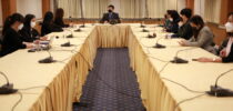 สำนักกิจการพิเศษ ร่วมกับ โรงเรียนท่องเที่ยวและบริการ มสด. จัดประชุมหารือแนวทางการดำเนินงานตามหลักเกณฑ์  และคู่มือของหน่วยฝึกอบรม และหน่วยประเมินในการรับรองบุคคลด้านการท่องเที่ยวของกรมการท่องเที่ยว กระทรวงการท่องเที่ยวและกีฬา