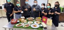 โรงเรียนการเรือน สาขาวิชาเทคโนโลยีการประกอบอาหารและการบริการ มหาวิทยาลัยสวนดุสิต ศูนย์การศึกษาลำปางได้รับเกียรติเป็นวิทยากรอบรมเชิงปฏิบัติการ “หลักสูตรการประกอบอาหารนานาชาติ” ภายใต้โครงการอบรมเชิงปฏิบัติการเสริมสร้างสมรรถนะและยกระดับศักยภาพนักศึกษาด้านการปรุงประกอบอาหารนานาชาติ