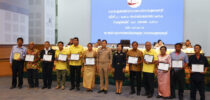 ดร.วรานี เวสสุนทรเทพ รองอธิการบดีฝ่ายวิทยาเขตสุพรรณบุรีพร้อมคณะผู้บริหาร และบุคลากรมหาวิทยาลัยสวนดุสิต วิทยาเขตสุพรรณบุรี ร่วมให้การต้อนรับ อำนวยความสะดวก