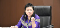 ดร.วรานี เวสสุนทรเทพ รองอธิการบดีฝ่ายวิทยาเขตสุพรรณบุรี และคณะทำงานจัดทำข้อมูลของมหาวิทยาลัย กลุ่ม 3 พัฒนาชุมชนท้องถิ่น เข้าร่วมการประชุม ในการจัดทำข้อมูลฯ