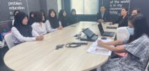 หลักสูตรการจัดการบัณฑิต กลุ่มวิชาการจัดการธุรกิจอาหารฮาลาล ศูนย์ฯ ตรัง ร่วมกับ หลักสูตรการจัดการบัณฑิต มหาวิทยาลัยสวนดุสิต จัดกิจกรรม “คณบดีพบนักศึกษา”