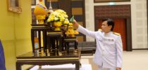 “คณะผู้บริหาร และบุคลากร มหาวิทยาลัยสวนดุสิต ศูนย์การศึกษา ตรัง ร่วมกิจกรรมเฉลิมพระเกียรติและถวายพระพรชัยมงคลพระบาทสมเด็จพระเจ้าอยู่หัว ”