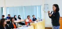 “ จังหวัดตรัง โดยสำนักงานการท่องเที่ยวและกีฬาจังหวัดตรัง ร่วมกับศูนย์การศึกษา ตรัง จัดอบรมหลักสูตรฝึกอบรมวิชามัคคุเทศก์เฉพาะภูมิภาค (ภาคใต้) (ภาษาอังกฤษ) รุ่นที่ 2″